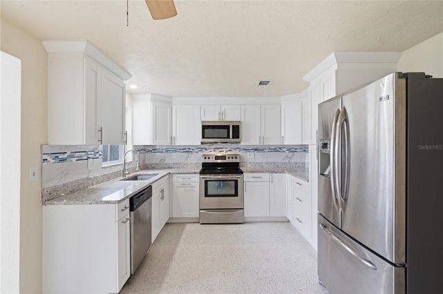 2122 HOLIDAY DRIVE, Holiday, FL 34691