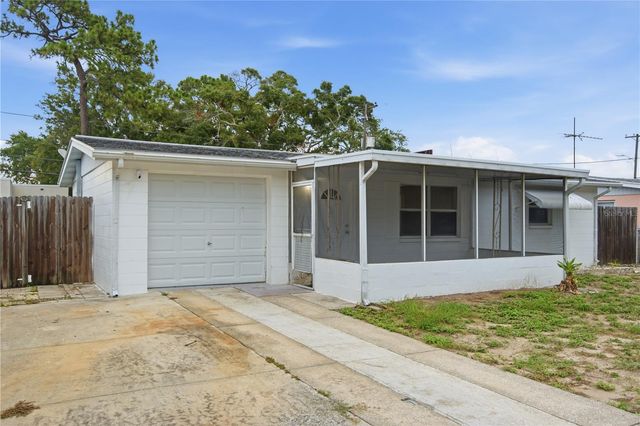 2122 HOLIDAY DRIVE, Holiday, FL 34691