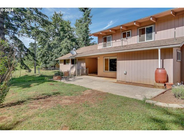 3999 Ne TIMBER, Silverton, OR 97381
