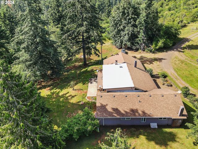 3999 Ne TIMBER, Silverton, OR 97381