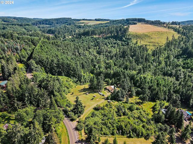 3999 Ne TIMBER, Silverton, OR 97381