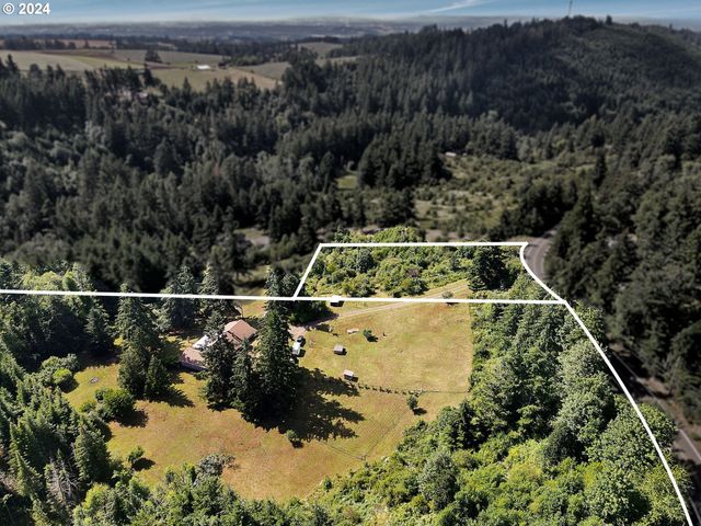 3999 Ne TIMBER, Silverton, OR 97381