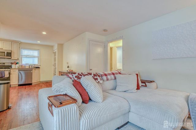 186 Prigmore Street, East Brunswick, NJ 08816