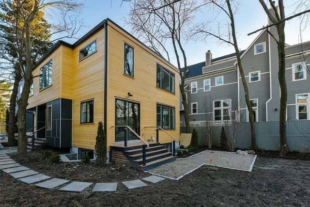 123 Walden Street 123, Cambridge, MA 02140