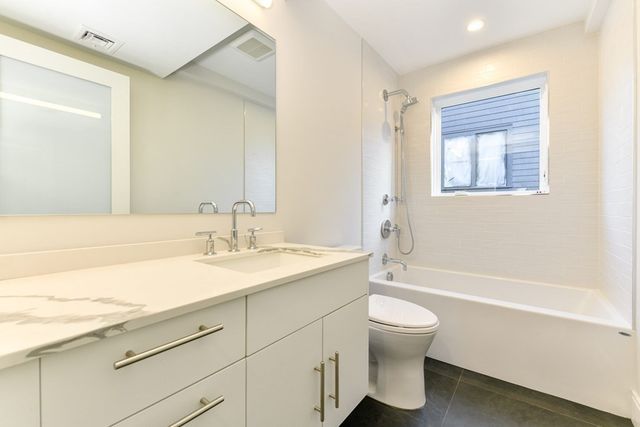 123 Walden Street 123, Cambridge, MA 02140