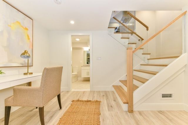 123 Walden Street 123, Cambridge, MA 02140