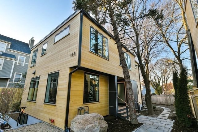 123 Walden Street 123, Cambridge, MA 02140