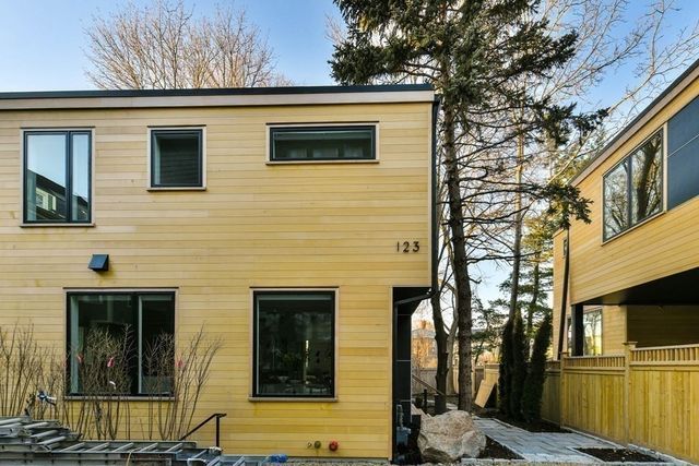 123 Walden Street 123, Cambridge, MA 02140