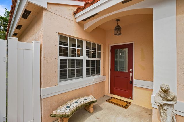 15298 SW 49th Street, Davie, FL 33331