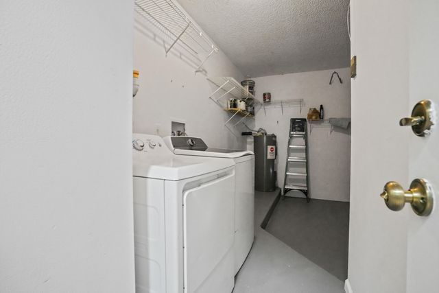 15298 SW 49th Street, Davie, FL 33331