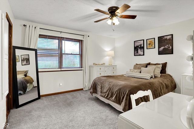 289 Saint Charles Way, Whiteland, IN 46184