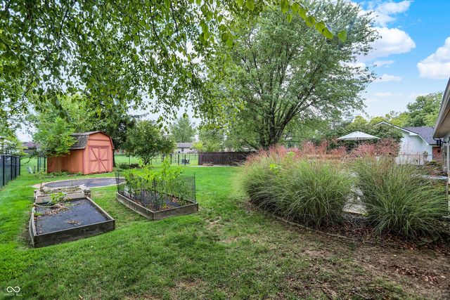 289 Saint Charles Way, Whiteland, IN 46184