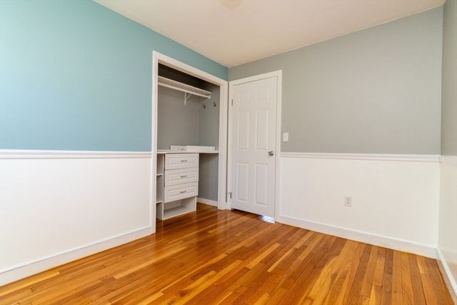4 Clearview Dr, Milford, MA 01757