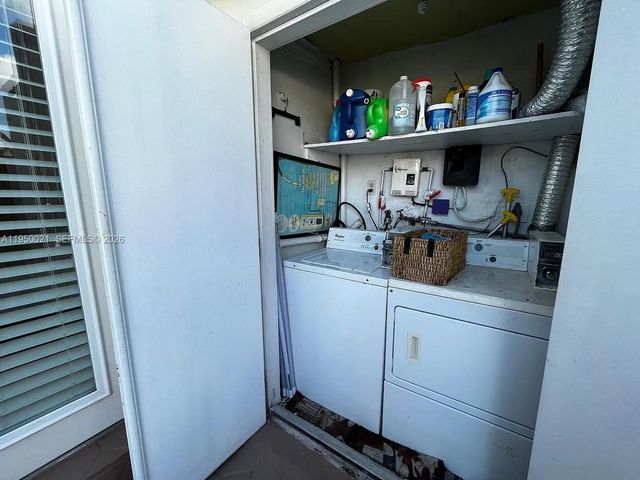 2049 SW 60th Ct 1, Miami, FL 33155