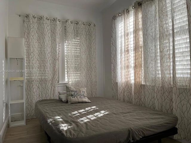 2049 SW 60th Ct 1, Miami, FL 33155