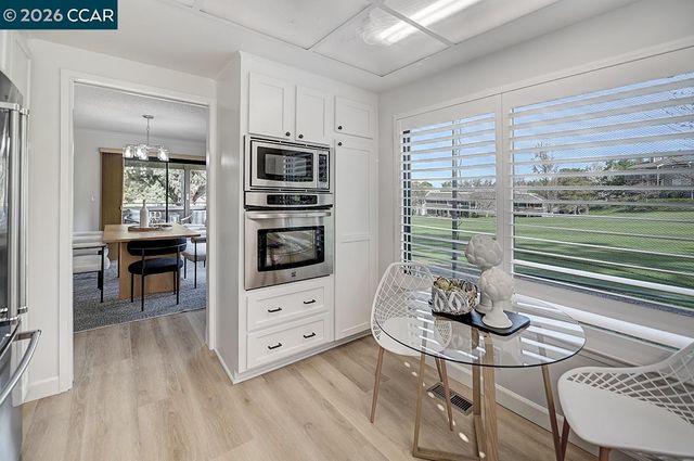 3210 Rossmoor Pkwy 4, Walnut Creek, CA 94595