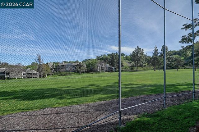 3210 Rossmoor Pkwy 4, Walnut Creek, CA 94595