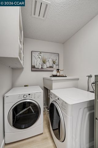 3210 Rossmoor Pkwy 4, Walnut Creek, CA 94595