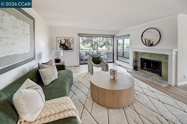 3210 Rossmoor Pkwy 4, Walnut Creek, CA 94595