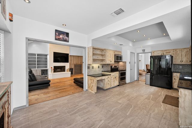 2925 BENT TREE DR, Schertz, TX 78154