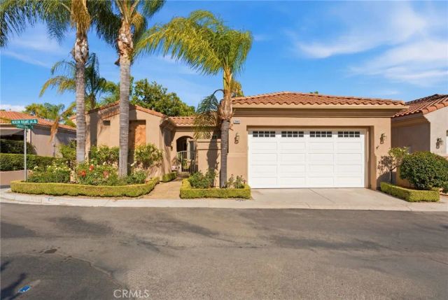 5640 Queen Palms, Riverside, CA 92506