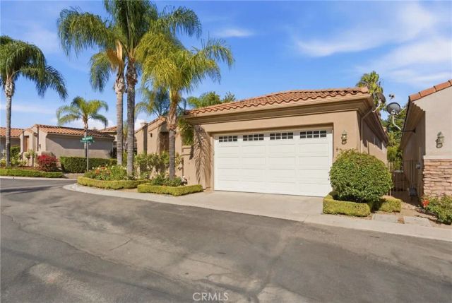 5640 Queen Palms, Riverside, CA 92506