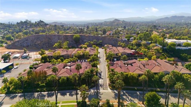5640 Queen Palms, Riverside, CA 92506
