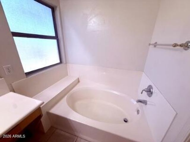 5415 E MCKELLIPS Road 114, Mesa, AZ 85215