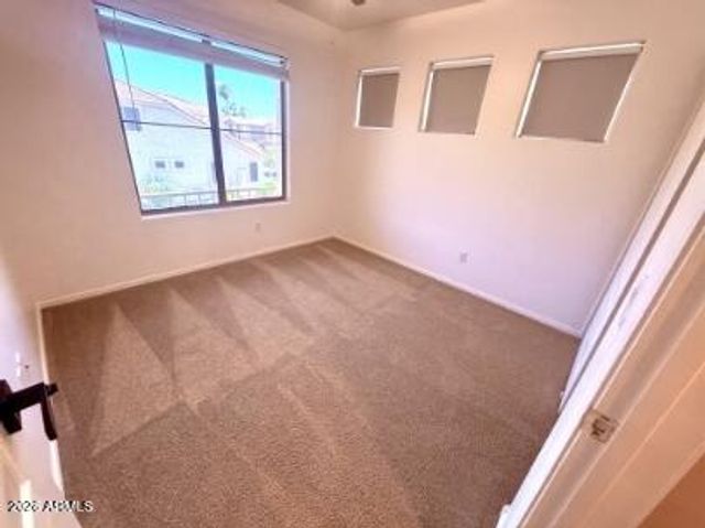 5415 E MCKELLIPS Road 114, Mesa, AZ 85215