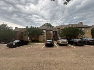 1909 Cloisters Drive 1025, Arlington, TX 76011