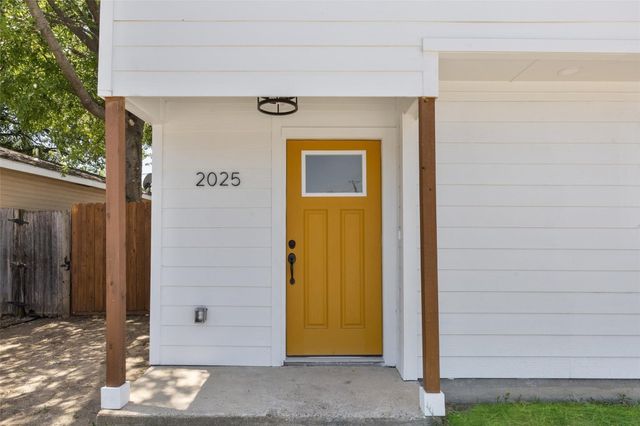 2025 Red Cloud Drive, Dallas, TX 75217