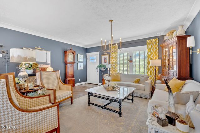 4886 Eagle Pointe Drive, Kingsport, TN 37664