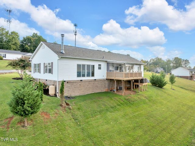 4886 Eagle Pointe Drive, Kingsport, TN 37664