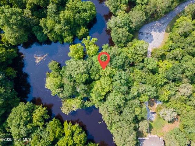 366 Paul Drive, Trenton, NC 28585