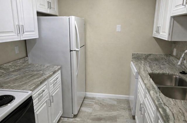 2319 W BRISTOL AVENUE 103, Tampa, FL 33609