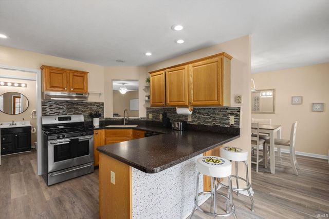 3115 Wild Cherry Ridge W, Mishawaka, IN 46544