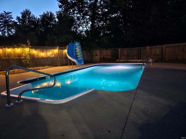 3115 Wild Cherry Ridge W, Mishawaka, IN 46544