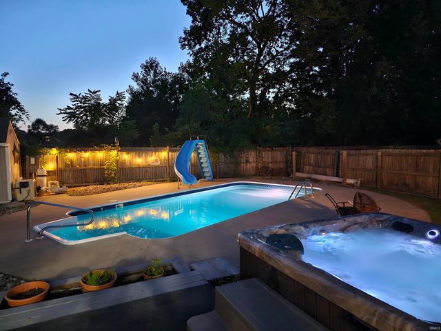 3115 Wild Cherry Ridge W, Mishawaka, IN 46544