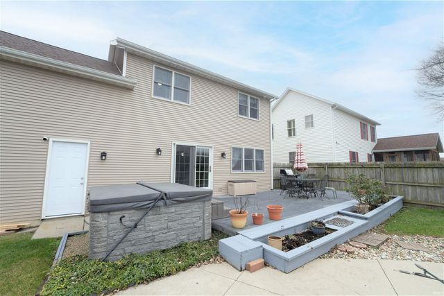 3115 Wild Cherry Ridge W, Mishawaka, IN 46544