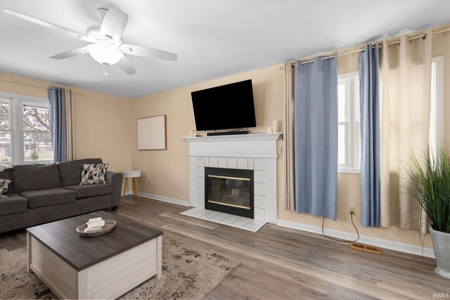 3115 Wild Cherry Ridge W, Mishawaka, IN 46544