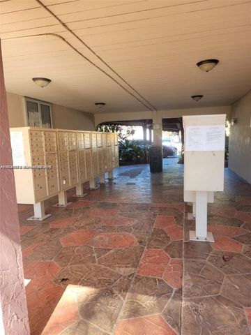 2800 NW 56th Avenue B202, Lauderhill, FL 33313