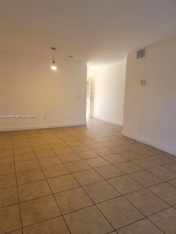 2800 NW 56th Avenue B202, Lauderhill, FL 33313