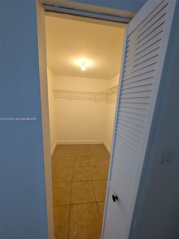 2800 NW 56th Avenue B202, Lauderhill, FL 33313
