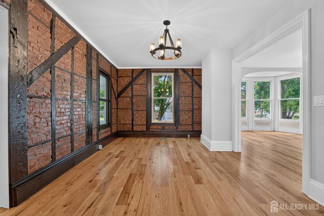 23 Amwell Road, Millstone, NJ 08844