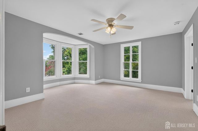 23 Amwell Road, Millstone, NJ 08844