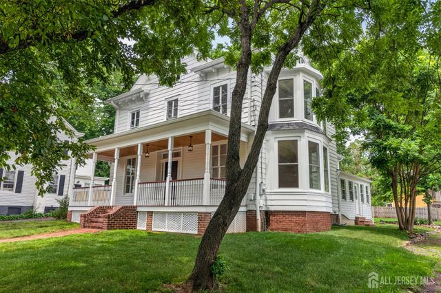 23 Amwell Road, Millstone, NJ 08844
