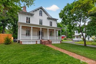 23 Amwell Road, Millstone, NJ 08844