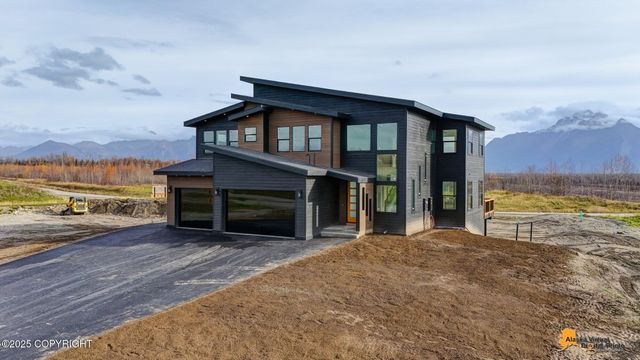 2652 Sarah Lynn View Circle, Palmer, AK 99645