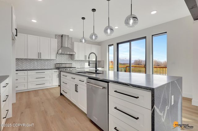 2652 Sarah Lynn View Circle, Palmer, AK 99645