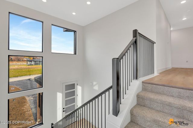 2652 Sarah Lynn View Circle, Palmer, AK 99645